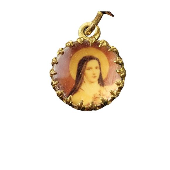 Vintage Butterfly Brooch Pin with Religious Dangling Medallion Charm 1.5" RARE - Picture 2 of 13